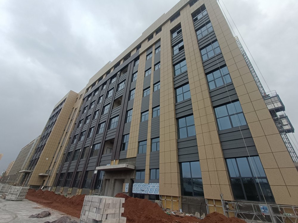 陜煤建設(shè)內(nèi)蒙古分公司鄂爾多斯應用技術(shù)學院項目部：決戰(zhàn)收官！四季度我們這樣干