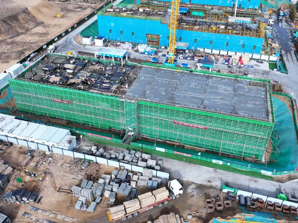 戰(zhàn)荒漠、搶節(jié)點！陜煤建設(shè)天工公司土建第五項目部以“鐵軍擔當”推進榆林化學二期建設(shè)