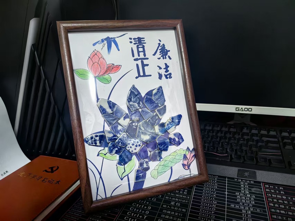 陜煤建設(shè)洗選煤運(yùn)營公司檸條塔運(yùn)營項目部黨支部：開展 “廉潔潤初心，匠心繪清風(fēng)”主題黨日活動